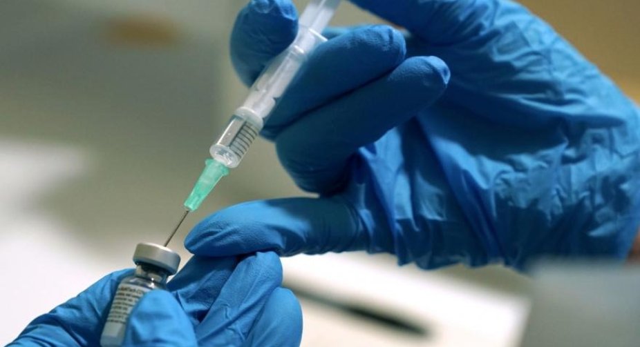 Україна в лютому отримає понад 100 тисяч вакцин від Pfizer