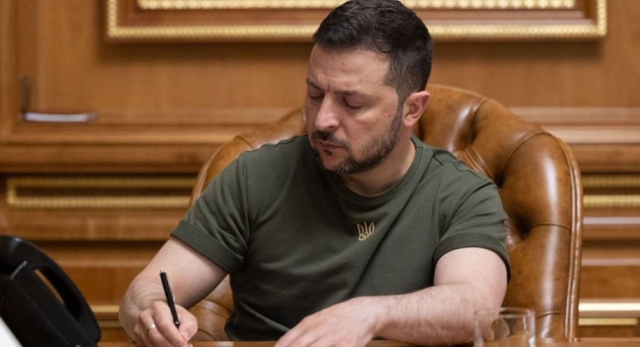 Зеленський вводить санкції проти підприємств, пов'язаних з олігархом Фрідманом