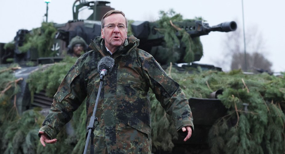 Міністр оборони Німеччини відвідав Україну для підтримки воїнів та підписання нового договору
