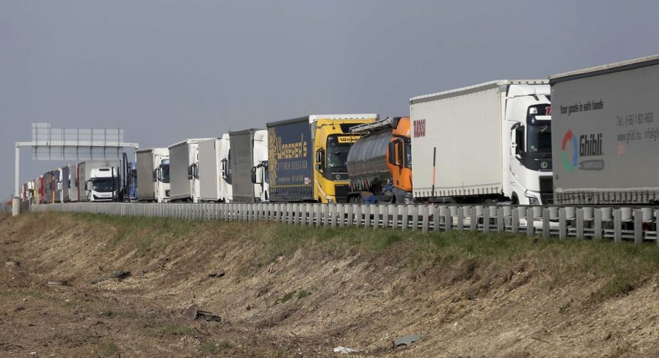 Угорщина-Україна: Протести вантажівників призвели до черг на кордоні