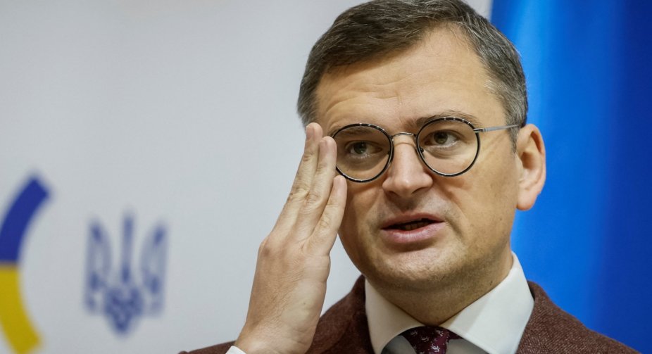 Kuleba spoke about the topics of the EU summit and offered to "dance or jump" for Hungary