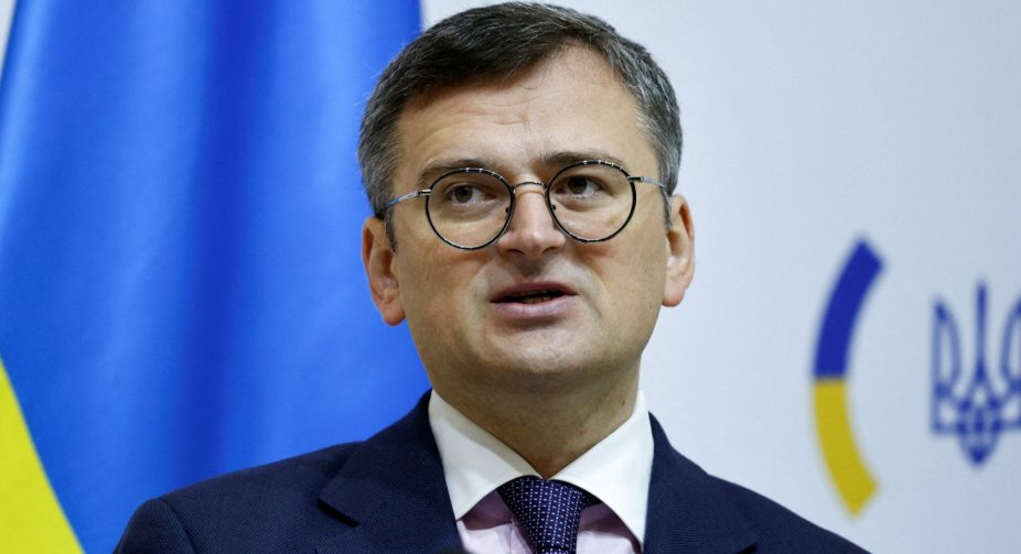 Кулеба обговорив членство України в ЄС під час розмови з головою МЗС Угорщини