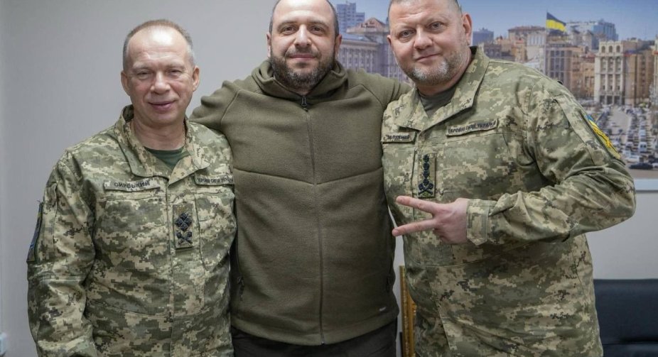 Умєров: Про відставки в командуванні ЗСУ не обговорюється