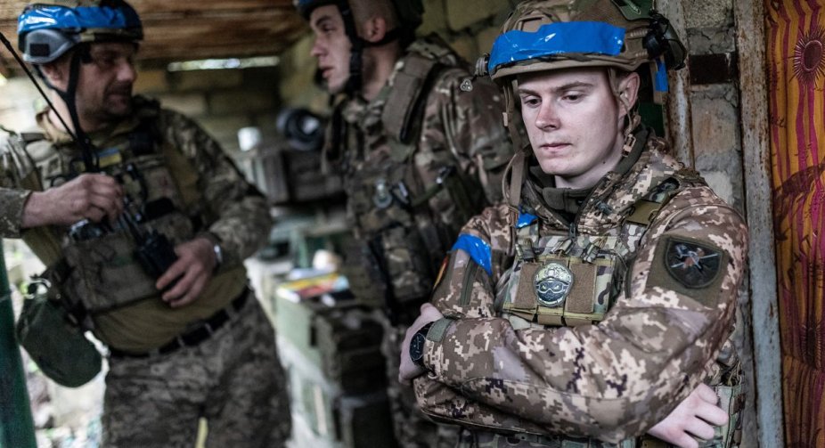 Сили оборони продовжують стримувати ворога у Мар'їнському напрямі, - командувач "Таврія"