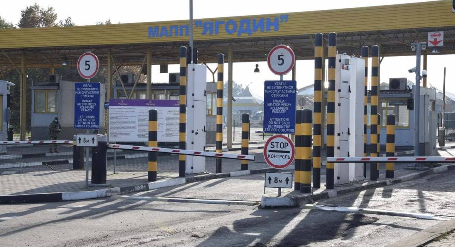 Poles continue to block Ukrainian trucks, but there are positive dynamics