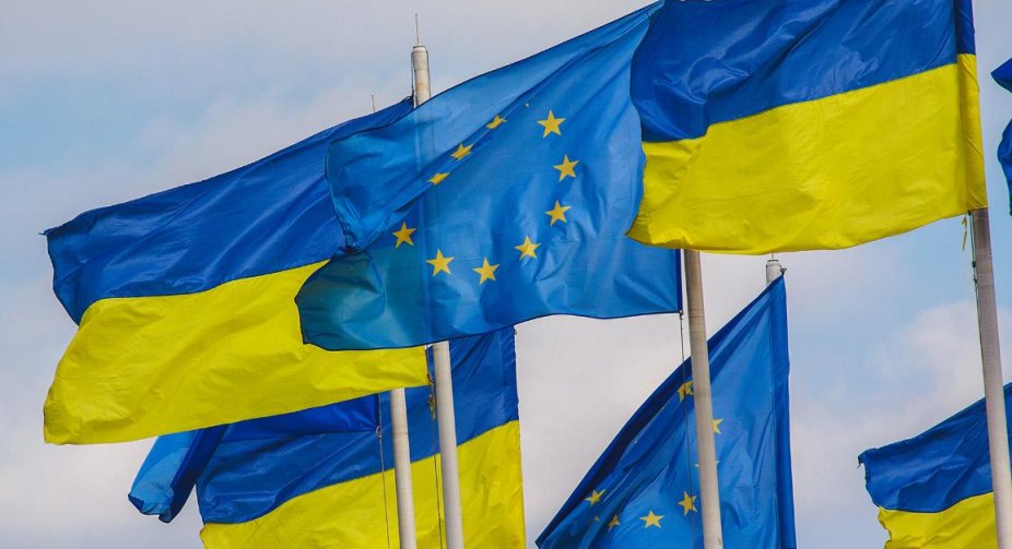 EU develops plan to help Ukraine worth up to 20 billion euros bypassing Hungary - FT