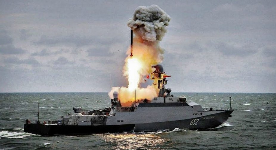 Росія розмістила п'ять бойових кораблів у Чорному морі, поки без ракетоносіїв