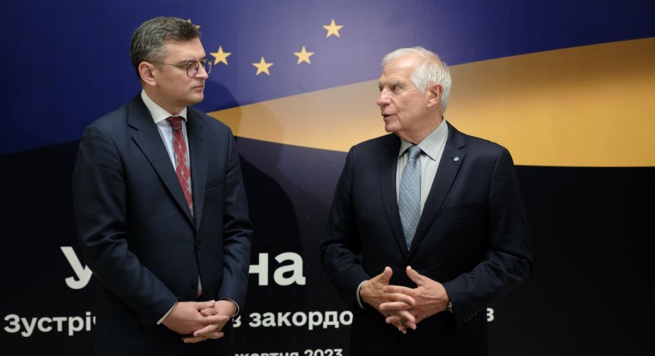Україна і ЄС домовились про посилення ППО під час розмови Кулеби з Боррелем