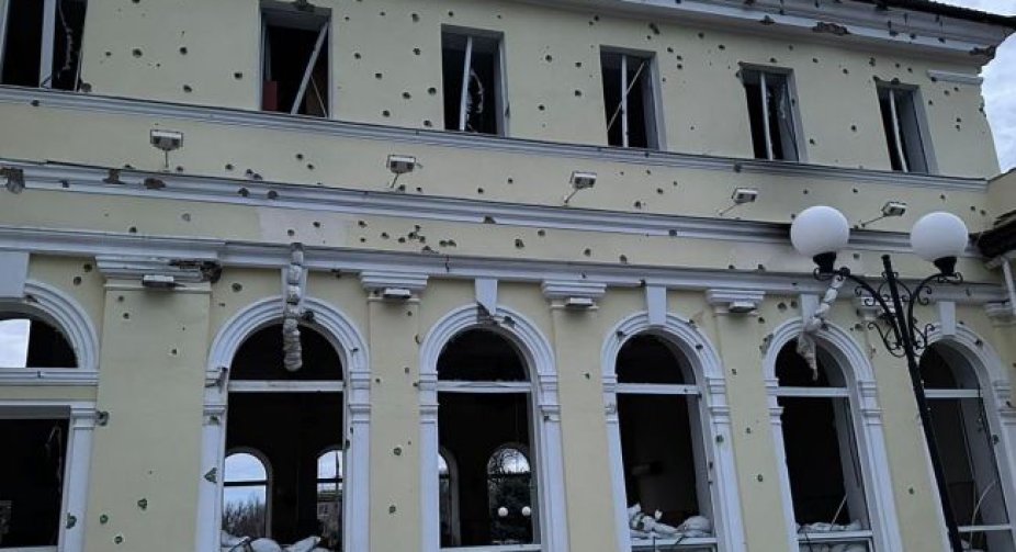 На вокзалі Херсона посилять заходи безпеки після атаки росіян: що планують