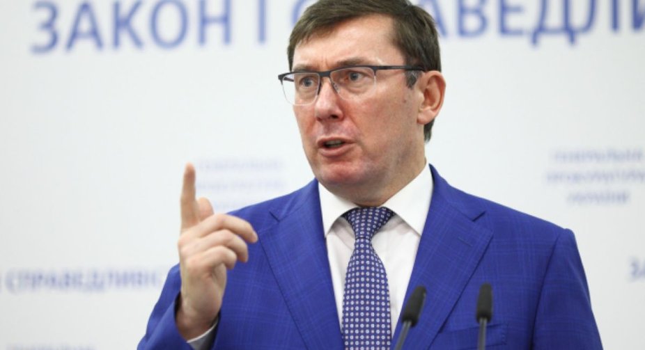Юрій Луценко: Україна втрачає 30 тисяч осіб на місяць через війну