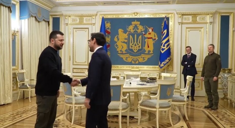 Зустріч Зеленського з новим головою МЗС Франції: обговорення оборонних питань та покращення миру