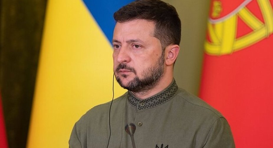 Зеленський закликає уникати затягування з наданням допомоги Україні