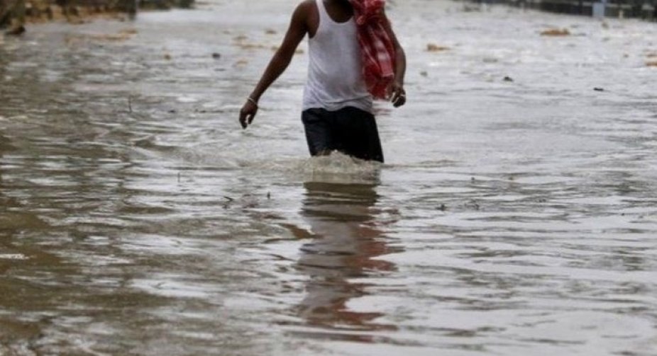 Cyclone Yaas: Severe storm makes landfall on India coast