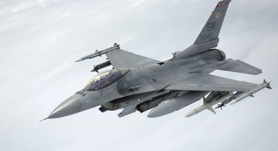 Пентагон: Україна отримає перші винищувачі F-16 у поточному році