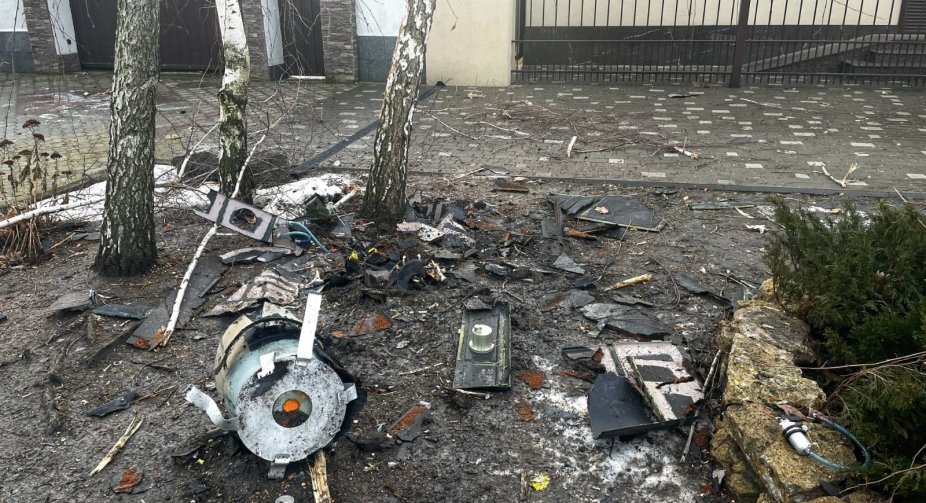 У Бериславі росіяни поранили подружжя - скинули вибухівку з безпілотника