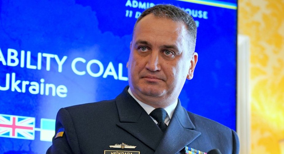 Командувач ВМС про Кримський міст: в цьому році його не буде