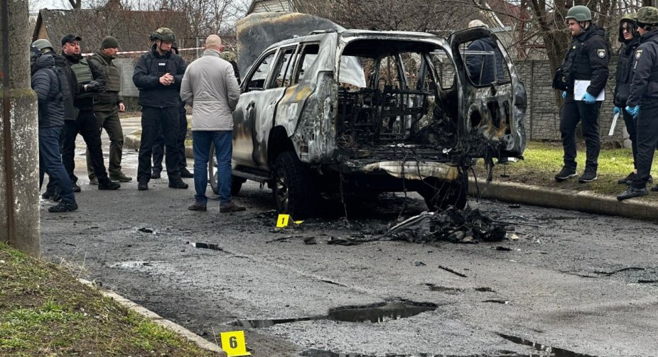 У Нікополі розстріляли авто заступника мера: чоловік загинув на місці