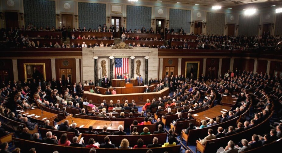 The bill on the allocation of aid to Ukraine received enough votes in the Senate for its approval (UPDATED)