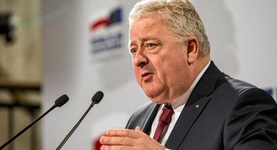Polish Minister apologized for Ukrainian grain spilled by farmers