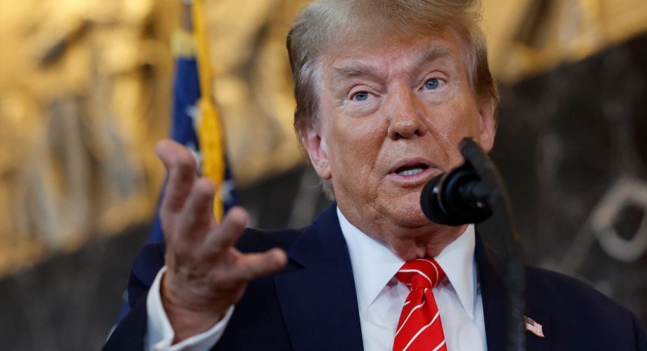 Трамп пропонує Україні фінансову допомогу у формі кредиту з метою підтримки в боротьбі проти Росії