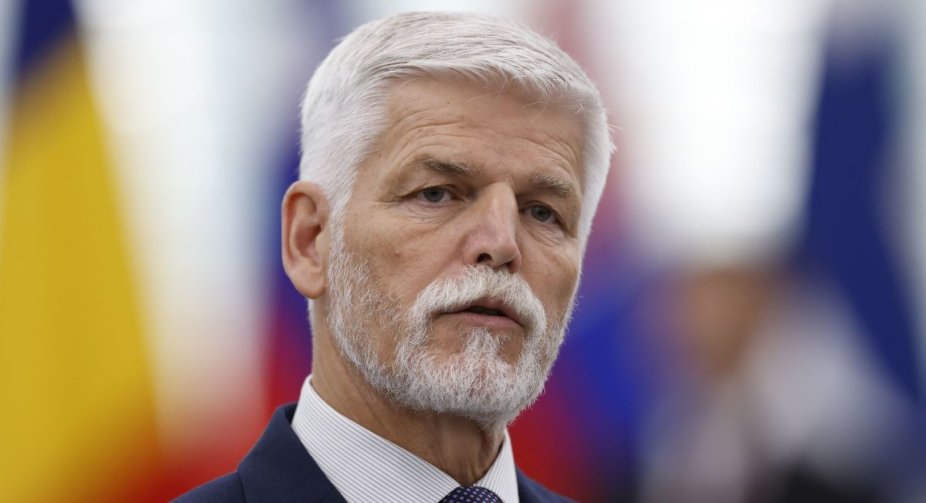 Президент Чехії каже, що знайшов 3,5 млн снарядів для постачання в Україну