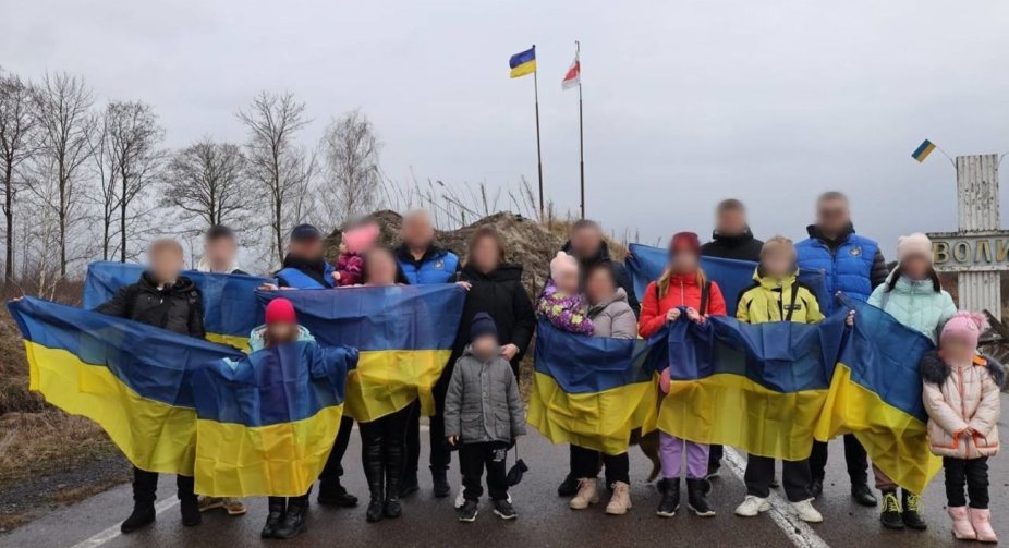 Україна повернула з окупації та Росії 11 дітей: участь брав Катар