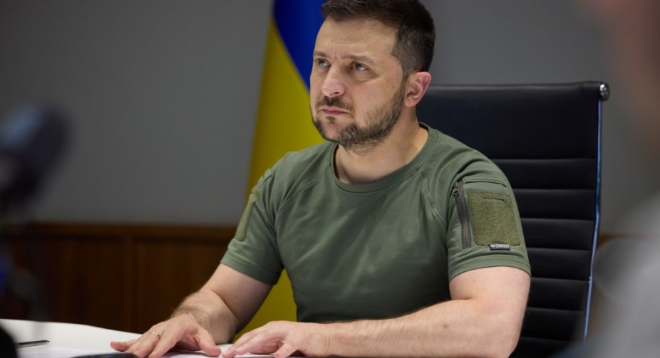 Зеленський заявив, що Україна отримала від ЄС менше половини обіцяних снарядів