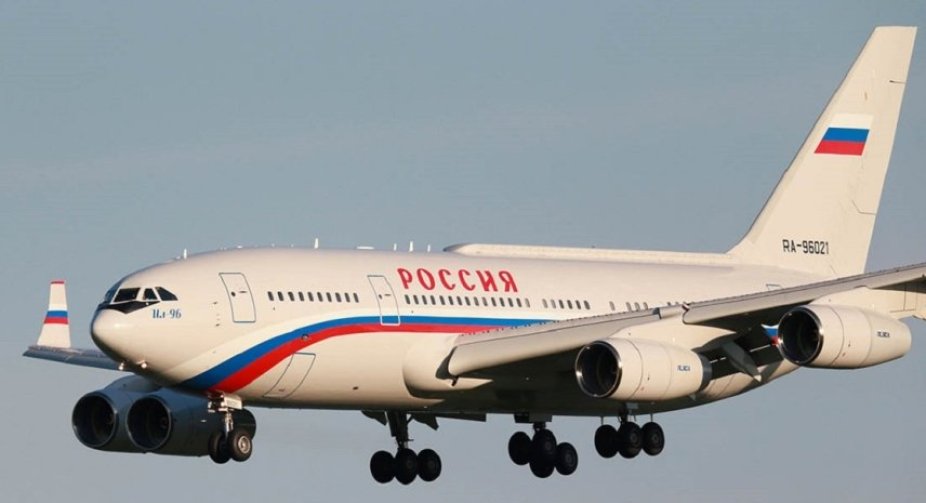 Розвалюються в польоті: у Росії почали ламатися літаки, які перевозять оточення Путіна