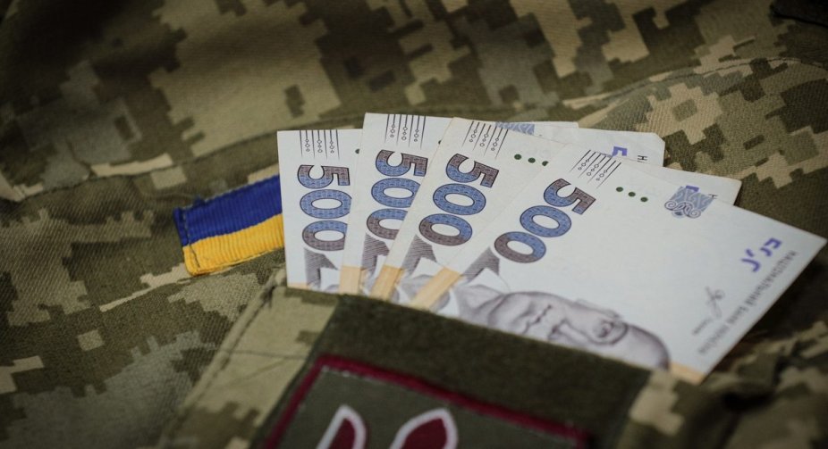 Кабмін запровадив виплати для дітей загиблих українських військових: подробиці
