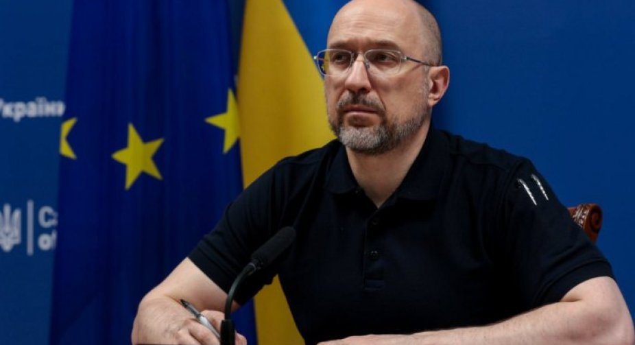 Україна очікує отримати достатню кількість снарядів до квітня, - Шмигаль