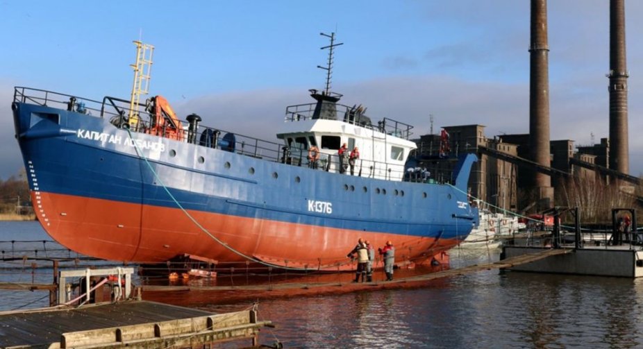 Росіяни ракетою "випадково" потопили корабель в Балтійському морі: ЗМІ показали відео