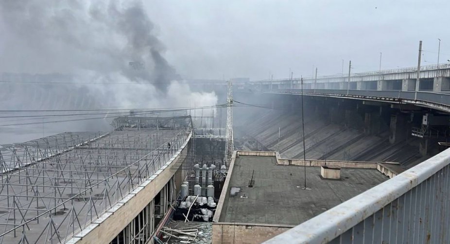 Внаслідок удару РФ по Запоріжжю загинули 8-річна дівчинка та її батько, а також водій тролейбуса: нові подробиці