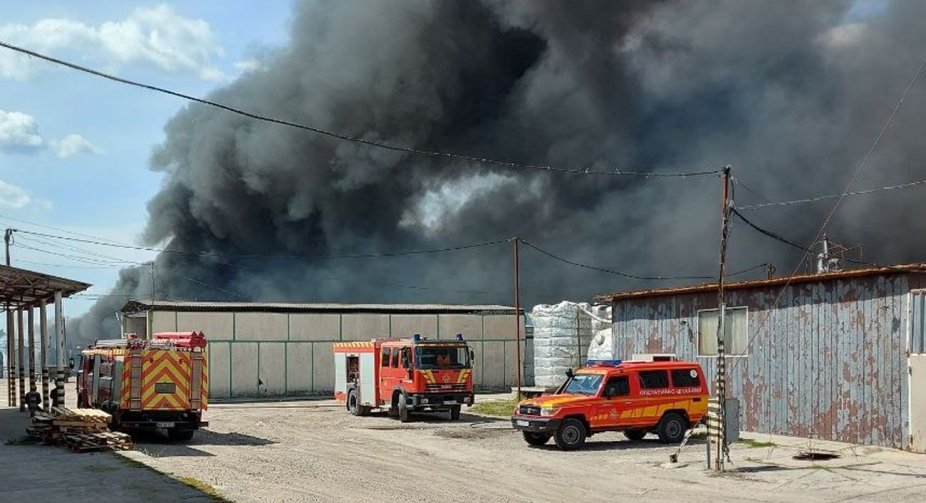 Emergency situation in Kropyvnytskyi: fire at the enterprise and air testing