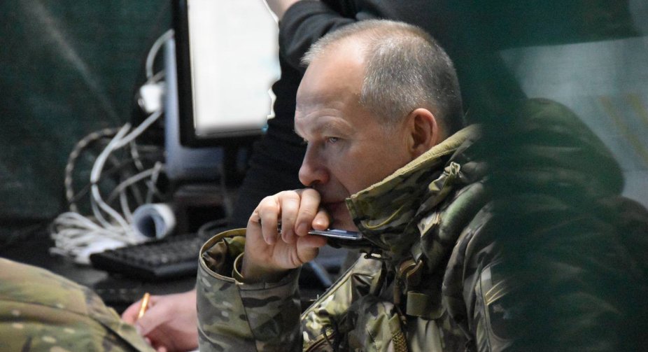 Наступом у Харківській області РФ розширила активну лінію фронту на 70 км для відтягування резервів ЗСУ, - Сирський