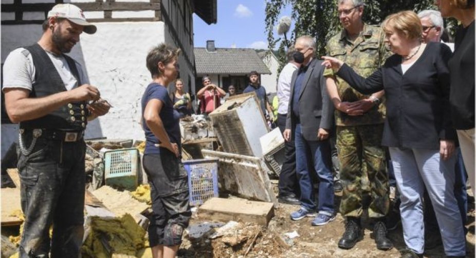 Меркель шокована збитками від повені в Німеччині