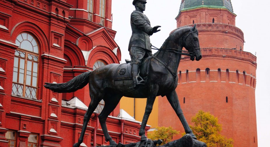In the center of Moscow, the inscription “GUR” appeared on the monument to Zhukov: reaction and details