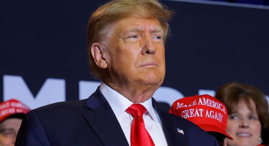 Рішення суду: справа проти Трампа про секретність документів припинена через суперечку про призначення прокурора