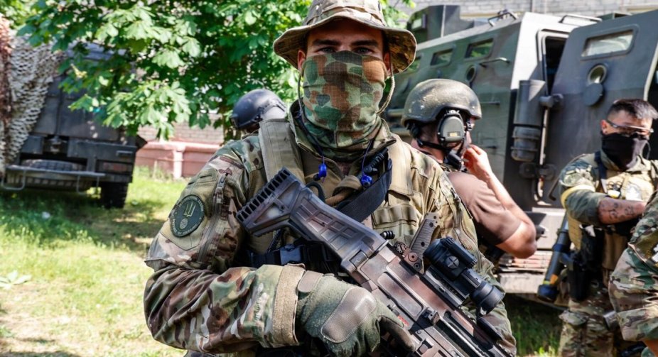 Чехія запускає в Україні виробництво Colt: підписано угоди про оборонну співпрацю