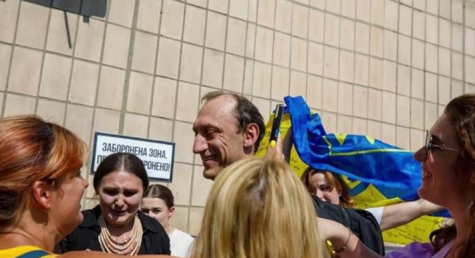 Колишній співробітник ГУР Червінський вийшов із СІЗО: заставу вніс Порошенко