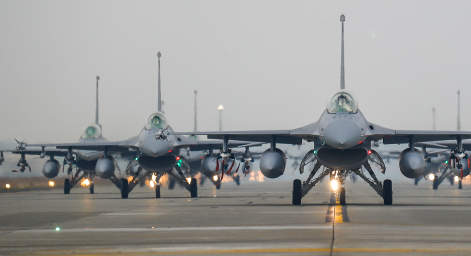 В Україні вже є перші винищувачі F-16: що відомо про їх прибуття та використання