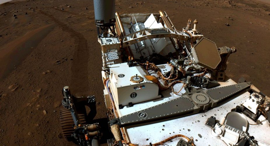 Nasa's Perseverance prepares to drill first rock sample