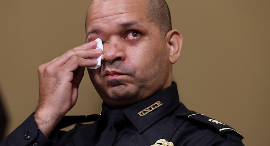 Policeman tells 6 January hearing he feared he would die