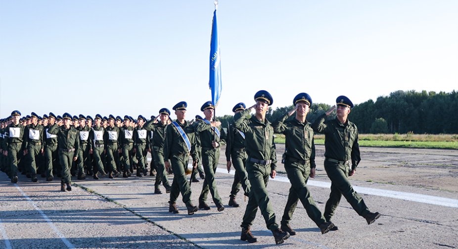 З'явилися фото репетиції військових до параду на День Незалежності