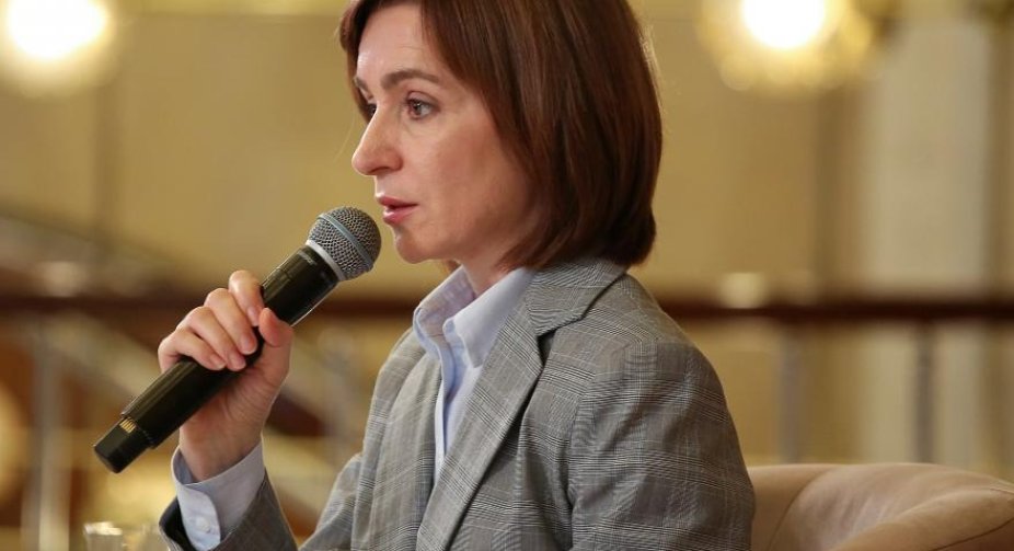 Санду готується до розпуску парламенту Молдови