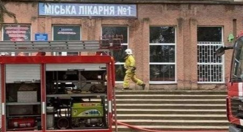 У поліції назвали можливу причину загоряння в чернівецькій лікарні