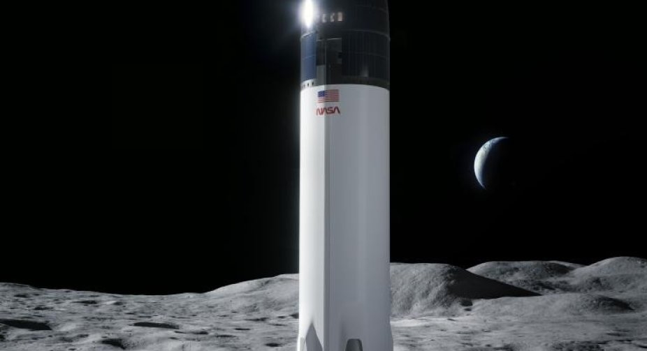 SpaceX відправить на Місяць супутник за контрактом з криптовалютою Dogecoin