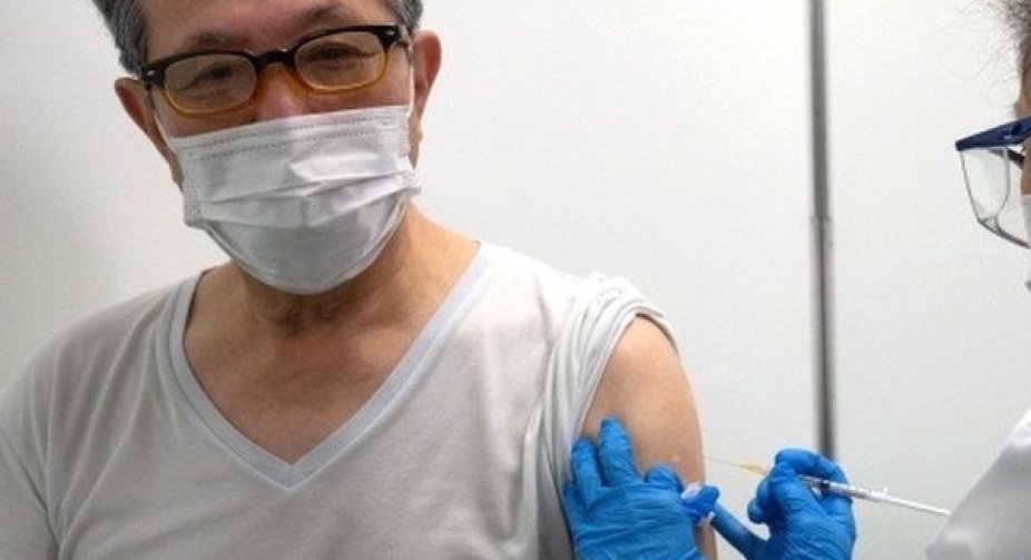 Japan ramps up mass vaccinations in Tokyo and Osaka amid Covid surge