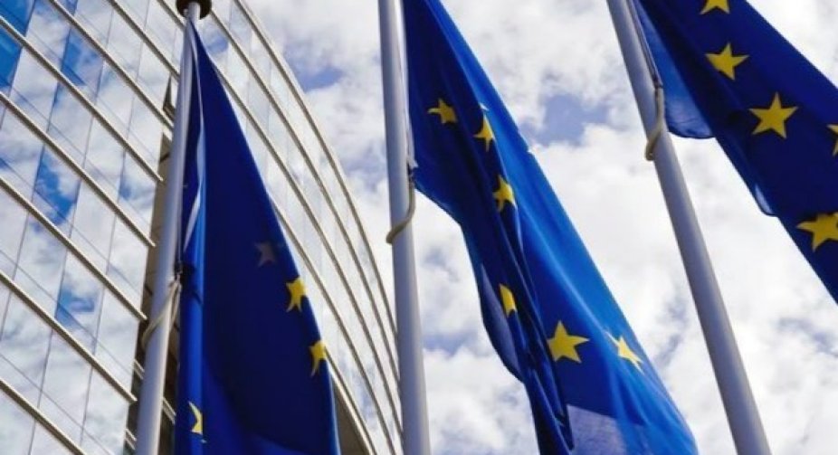 Рада ЄС дозволила в'їзд вакцинованим від COVID туристам