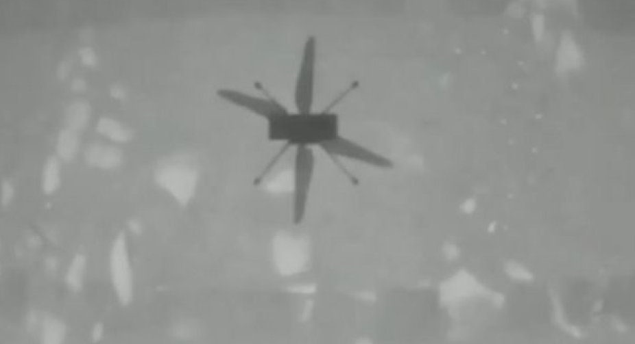 Nasa successfully flies small helicopter on Mars