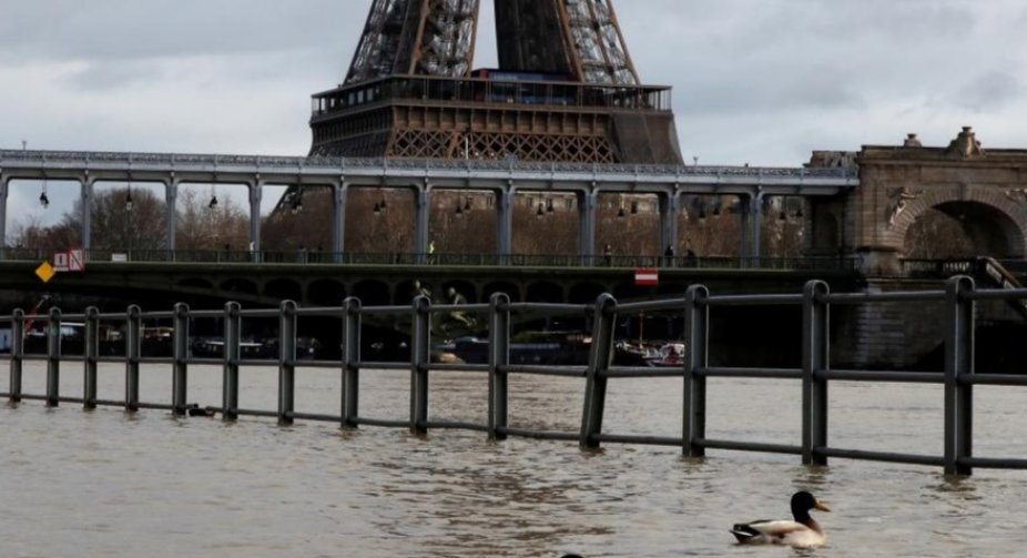 Flood in Paris: Seine overflowed